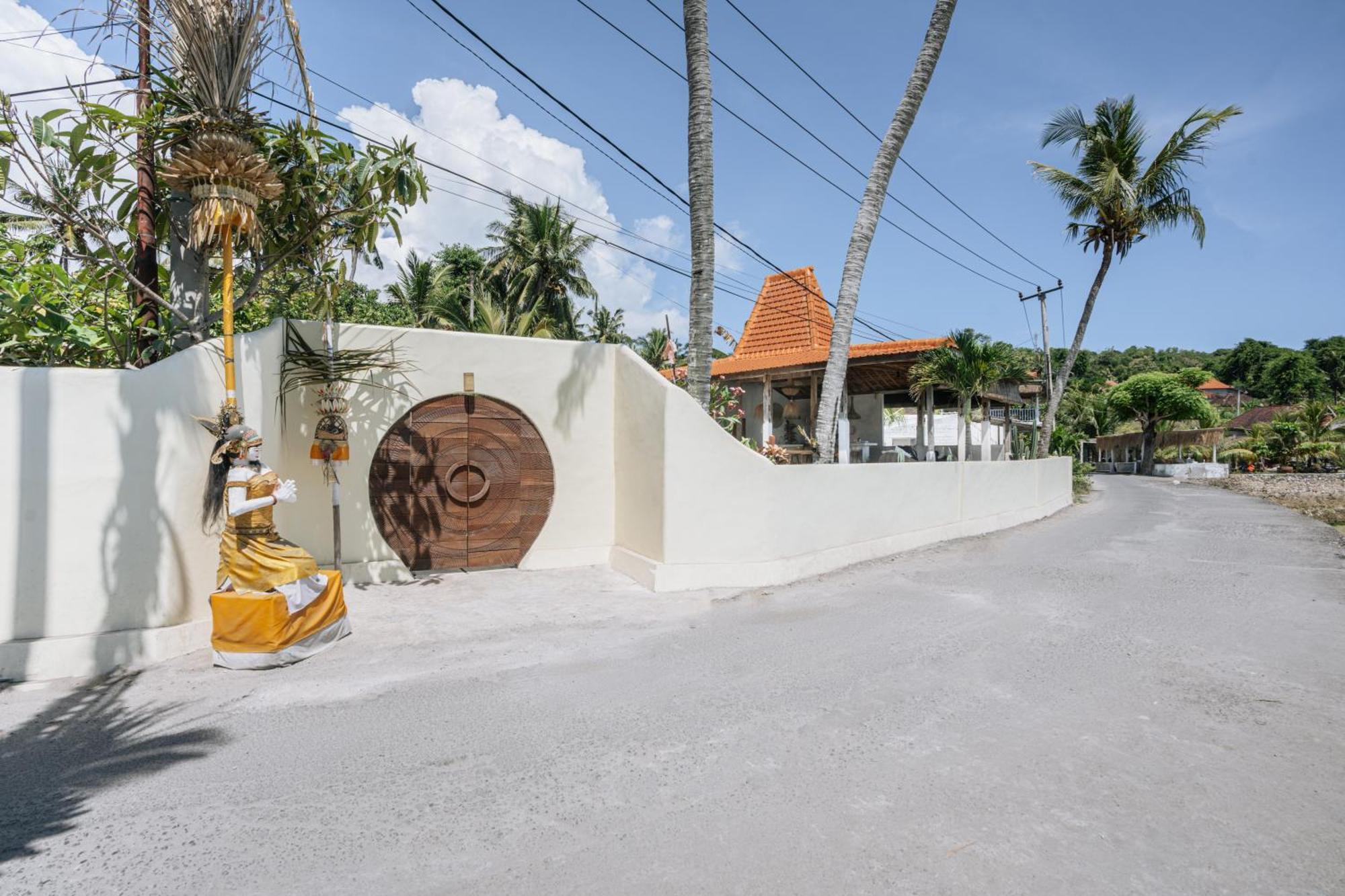 Sunset House Ceningan, 10 Person Beachview Private Villa Нуса Лембонган Екстериор снимка